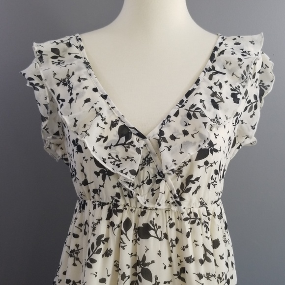 Converse ruffle dress - Picture 2 of 8